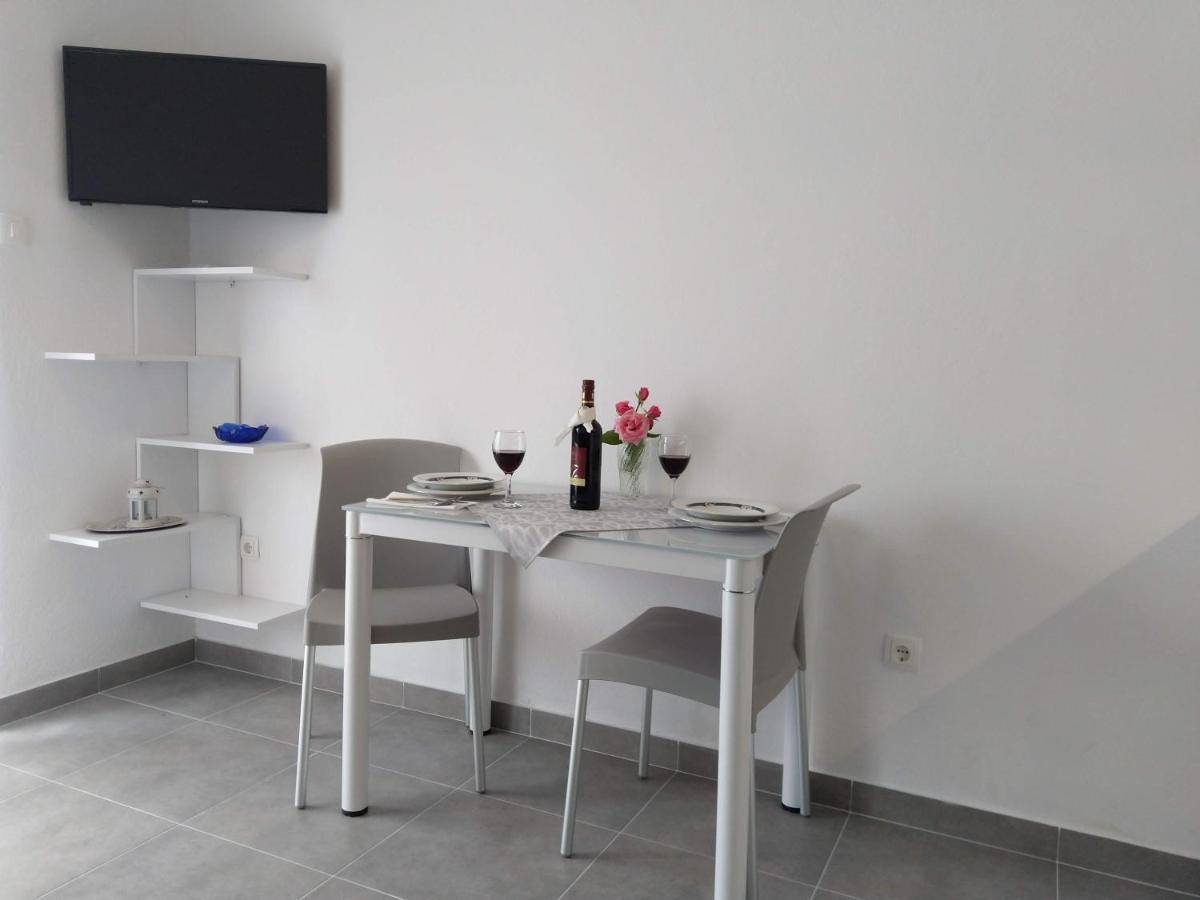 Apartmani Ines دراسنيتش المظهر الخارجي الصورة